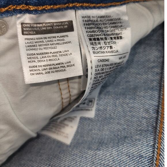Levi's Distressed Button Fly Blue Jeans Men’s Size 30x30 - Picture 6 of 9
